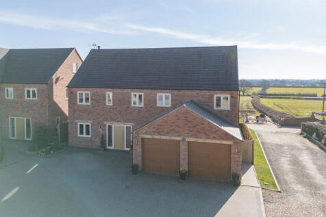 Leicester LE9 6 bed detached house for sale