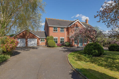 South Kilworth LE17 4 bed country house for sale