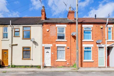 Florence Street, Hucknall NG15 2 bed terraced house for sale