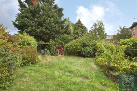 Brookhill Road, London, EN4 Equestrian property for sale