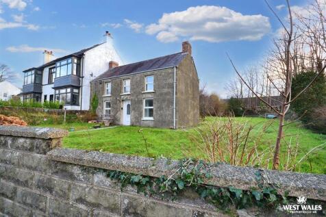 Middle Street, Rosemarket, Milford Haven 3 bed semi