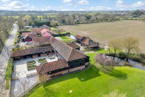 5 bedroom barn conversion for sale