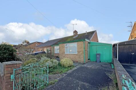 Ridgemere Road, Pensby, Wirral 2 bed semi