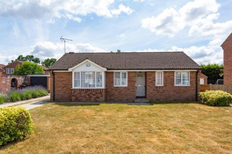 Middle Banks, Wigginton, York 3 bed detached bungalow for sale