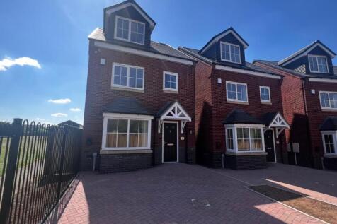 Malt Mill Lane, Halesowen 4 bed detached house for sale