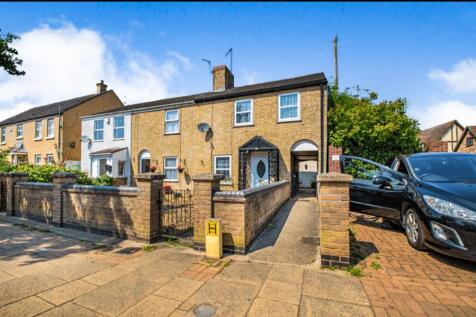 2 bedroom end of terrace house for sale