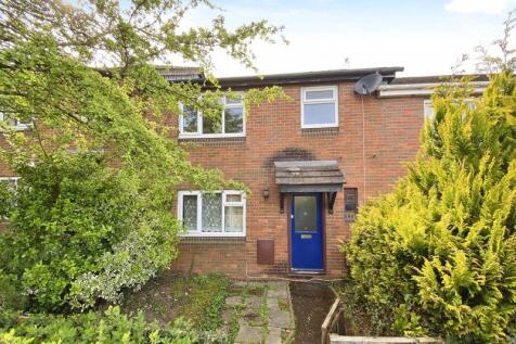 Sutherland Crescent, Newport 3 bed terraced house for sale
