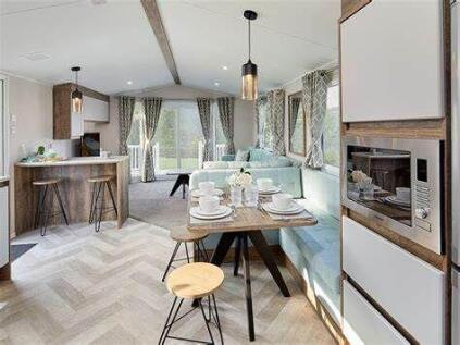 2 bedroom caravan for sale