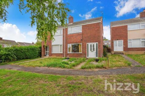 Clopton Gardens, Hadleigh IP7 2 bed semi