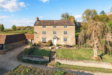 6 bedroom country house for sale