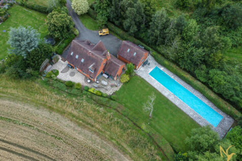 Worcester WR6 5 bed detached house for sale