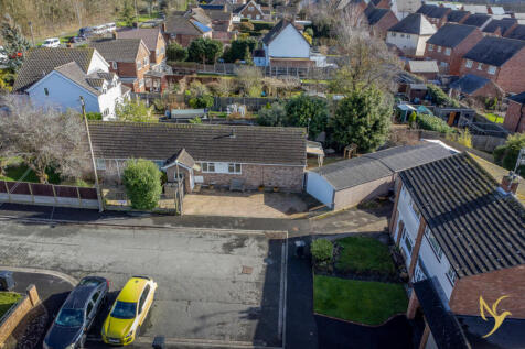Worcester WR5 3 bed detached bungalow for sale