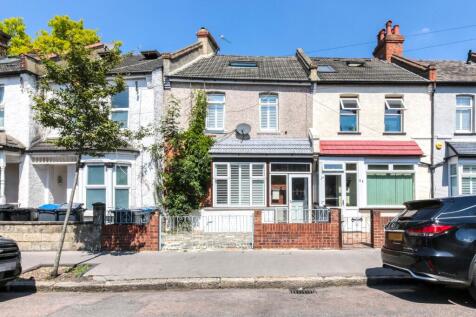 Woodside Road, London, SE25 4 bed semi