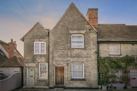 2 bedroom terraced house for sale