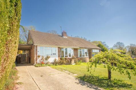 2 bedroom semi-detached bungalow for sale