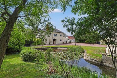 Dunmow Road, Fyfield, CM5 4 bed detached house for sale