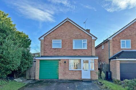 Oaks Drive, Wombourne, WV5 3 bed detached house for sale