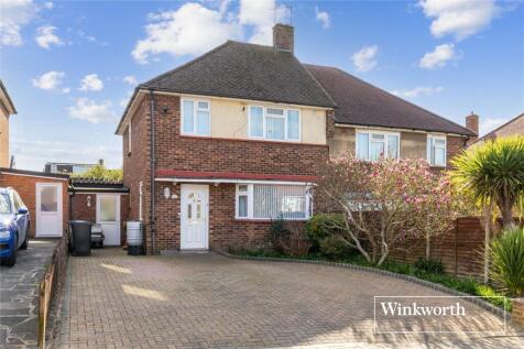 Northfield Road, New Barnet, EN4 3 bed semi