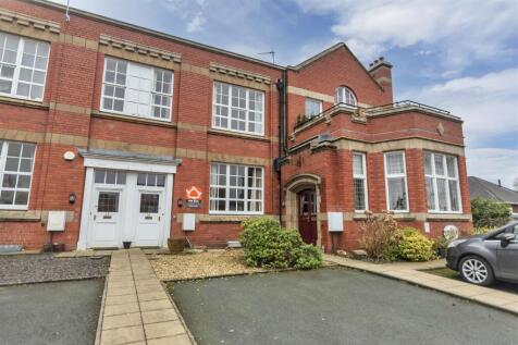 Beresford Gardens, Oswestry 2 bed terraced house for sale