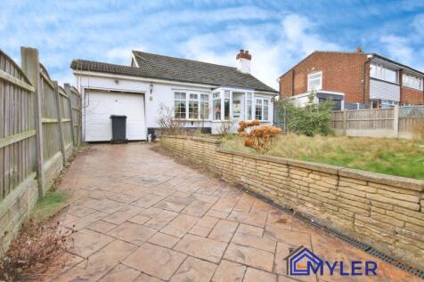 Green Lane, Widnes, WA8 2 bed bungalow for sale