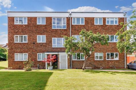 Croft Close, Birmingham B25 2 bed flat for sale