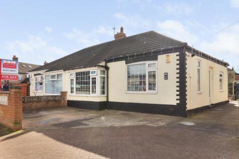 Ethelstone Road, Grimsby, N.E Lincs... 3 bed bungalow for sale