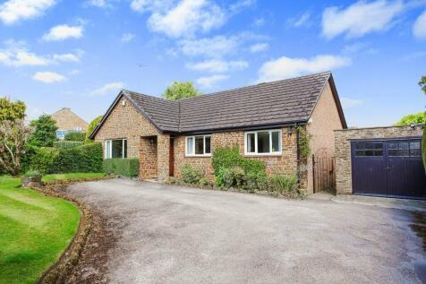 Braggintons Lane, Middleton Cheney... 3 bed detached bungalow for sale