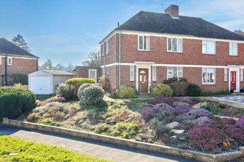 Lime Avenue, Banbury 3 bed semi