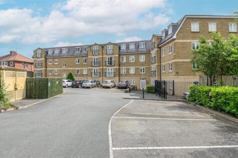 The Hub, Town Centre, Skircoat Road... 2 bed apartment for sale