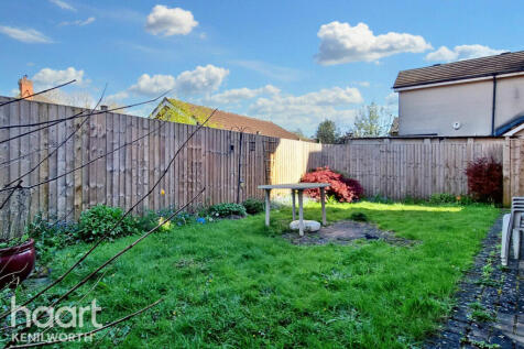 School Lane, Kenilworth 3 bed detached house for sale
