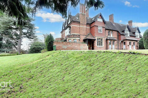 Sandy Lane, LEAMINGTON SPA 2 bed duplex for sale