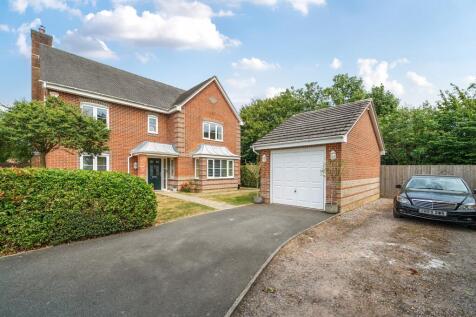 Dorset Crescent, Basingstoke, RG22 5 bed detached house for sale