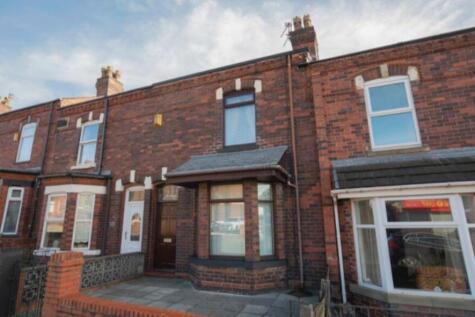 Terraced house for sale