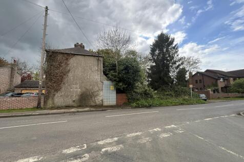 Detached house for sale