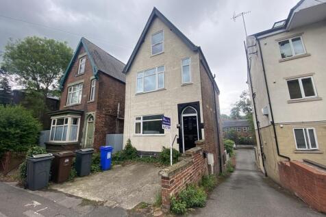 6 bedroom terraced house for sale