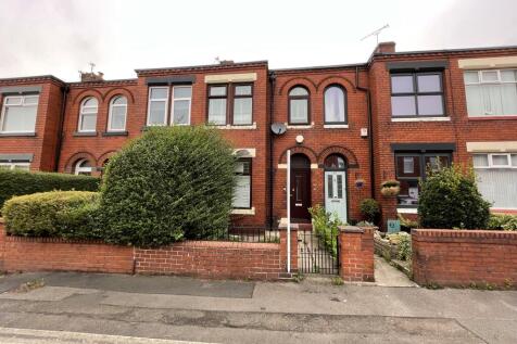 Terraced house for sale