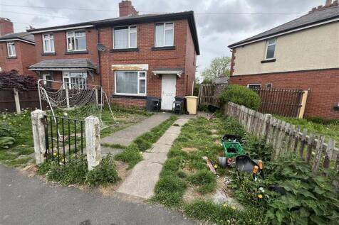 Semi-detached house for sale