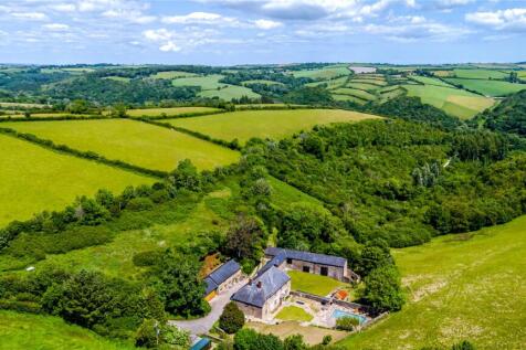 Coombe Farm, Loddiswell, Kingsbridge... 4 bed barn conversion for sale