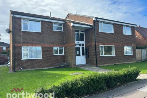Town Lane, Southport, PR8 1 bed flat for sale