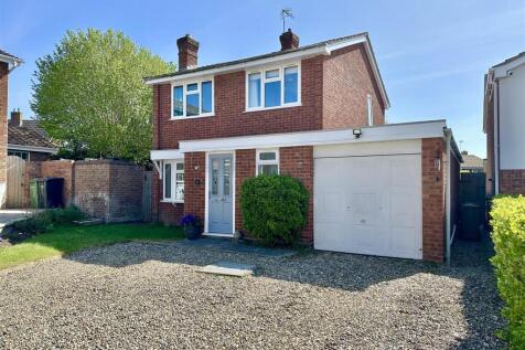 Midsummer Meadow, Inkberrow, Worcester 3 bed detached house for sale
