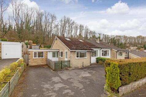 4 bedroom semi-detached bungalow for sale