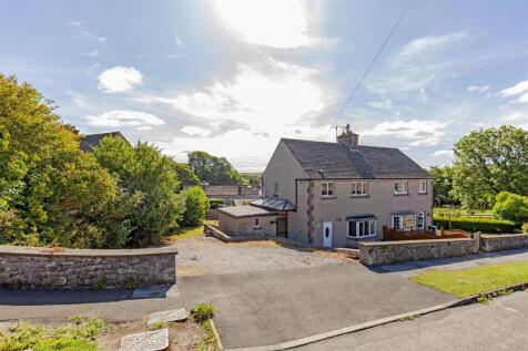 Pinfold Road, Tideswell, Buxton 3 bed semi