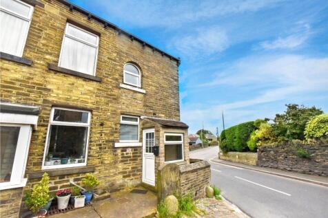 Pinnar Lane, Halifax, West Yorkshire... 3 bed terraced house for sale