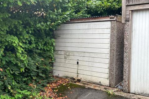 Thomas Street, Royton, Oldham... Garage for sale