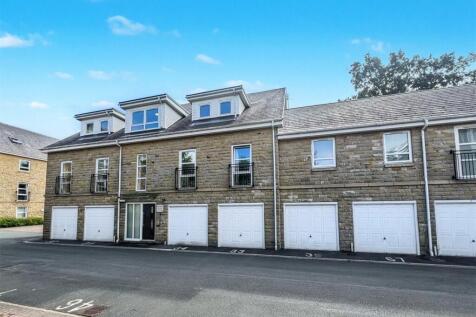 Regent Court, Albert Promenade... 2 bed apartment for sale