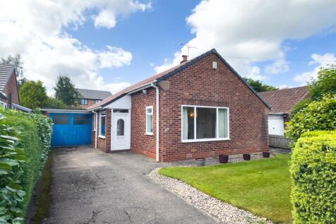 Parkgate, Knutsford 2 bed detached bungalow for sale