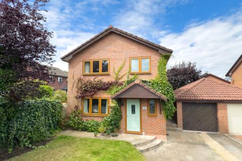 The Orchards, Pickmere 3 bed detached house for sale