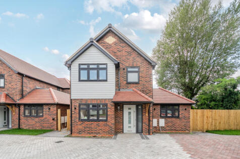 Poplar Corner, Wootton Village, Boars... 3 bed detached house for sale