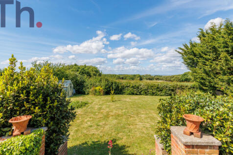 Warlands Lane, Newport PO30 3 bed detached bungalow for sale