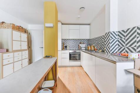 Cargreen Road, South Norwood, London... Studio for sale